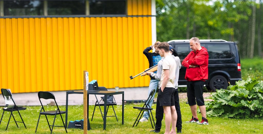 laserammuntapeli - enjoynature b&b hollolassa